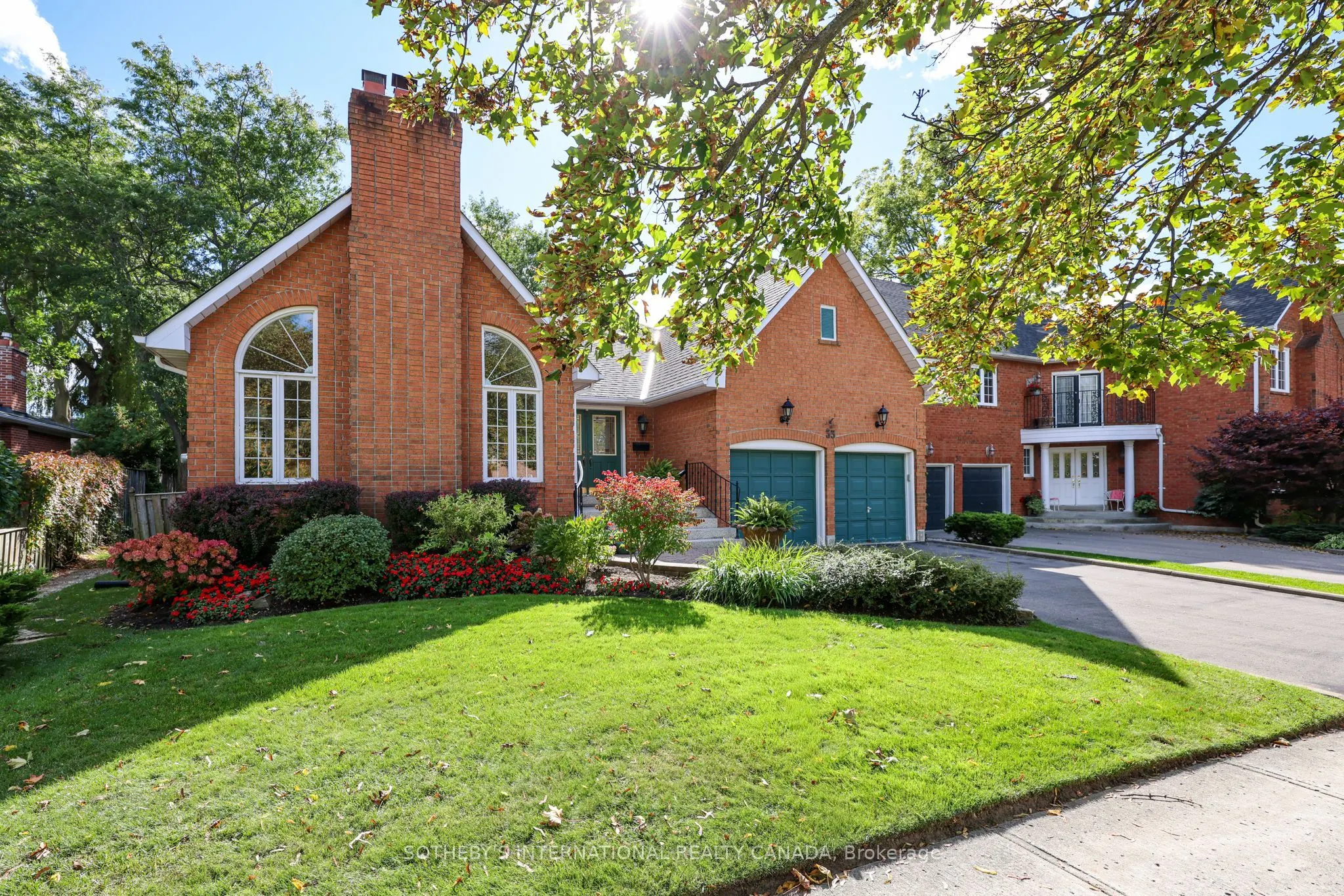33 Captain Armstrong Lane