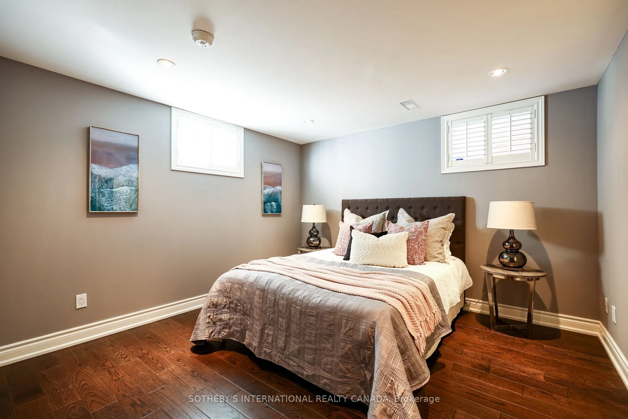 33 Captain Armstrong Lane