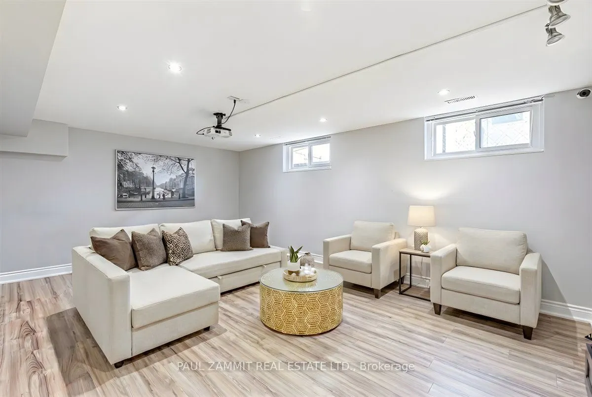 47 Ladyslipper Court