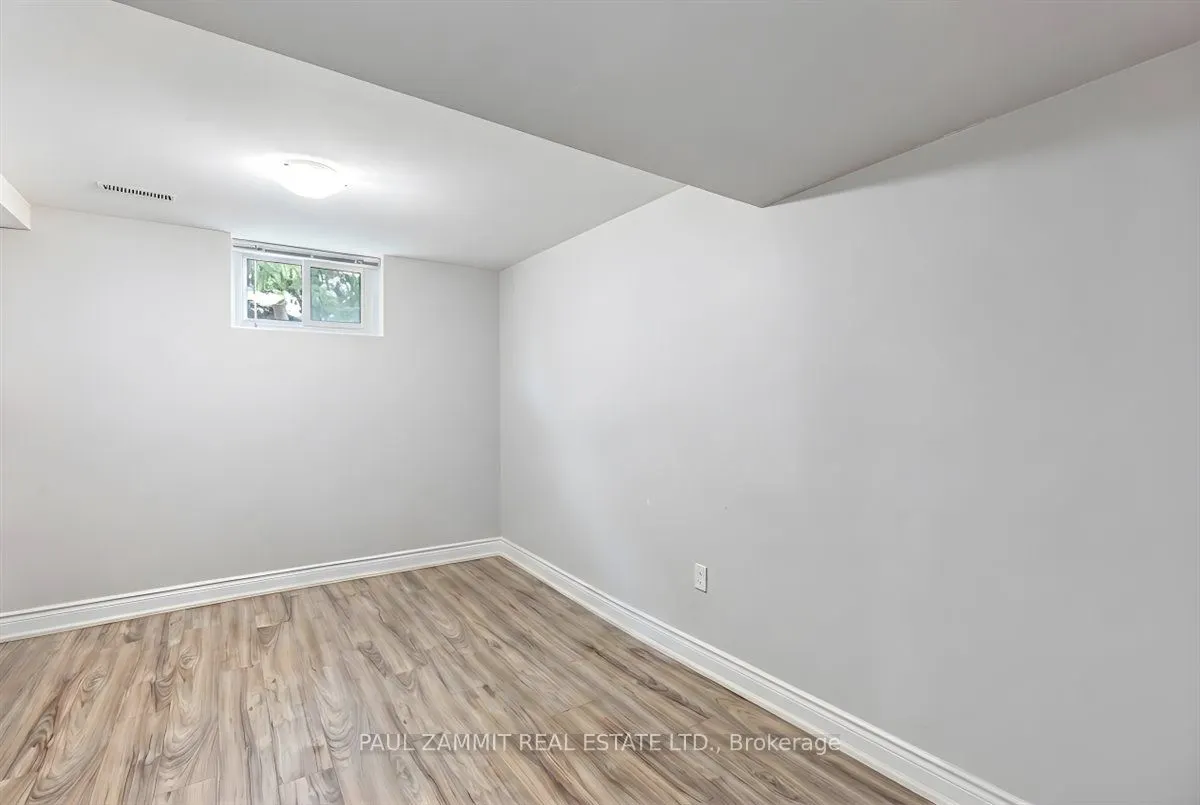 47 Ladyslipper Court