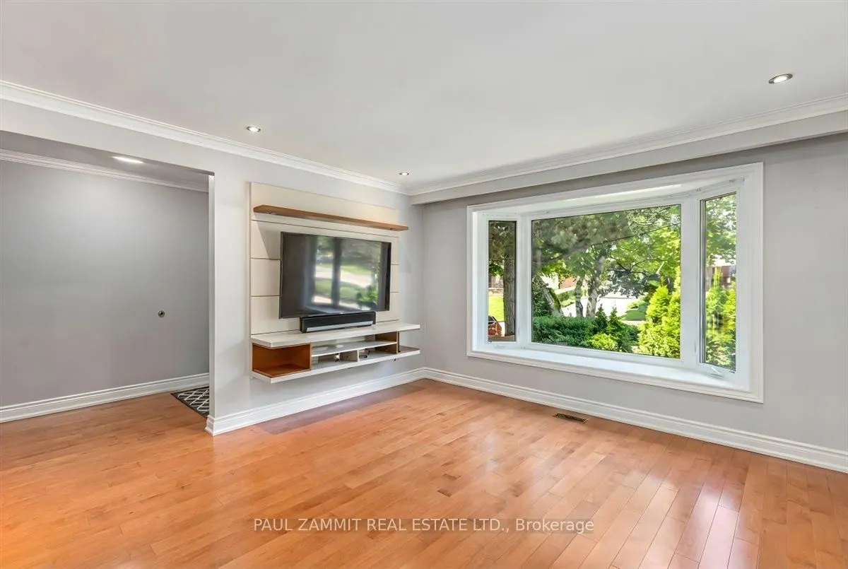 47 Ladyslipper Court