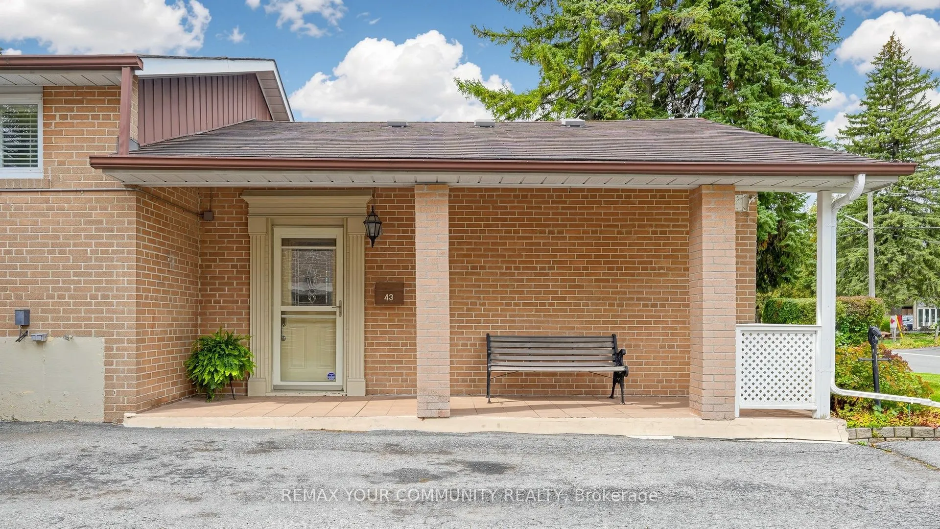 43 Seaton Drive