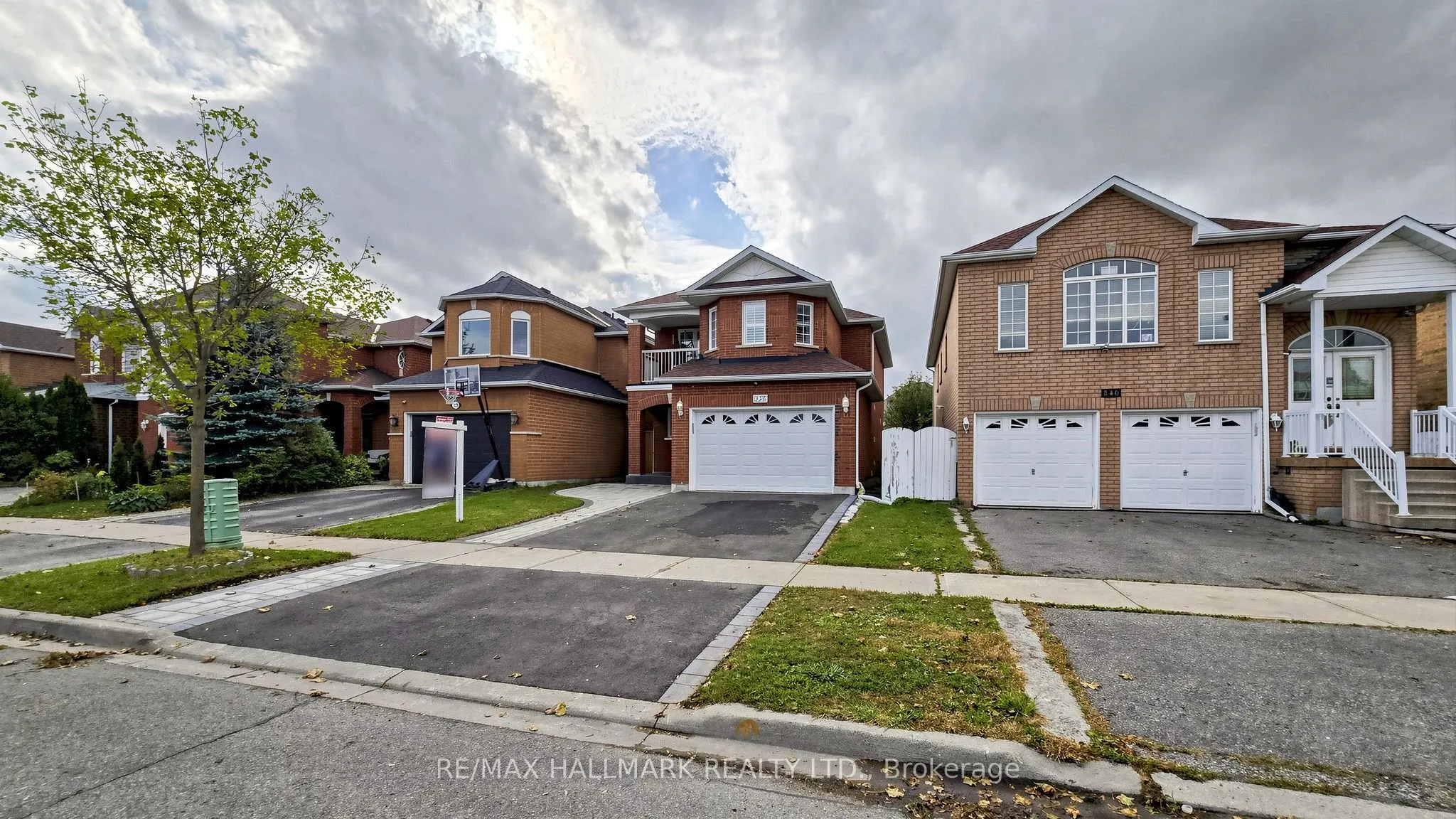 336 St Joan of Arc Avenue