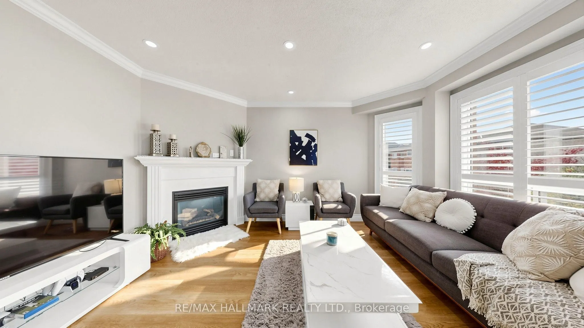 336 St Joan of Arc Avenue