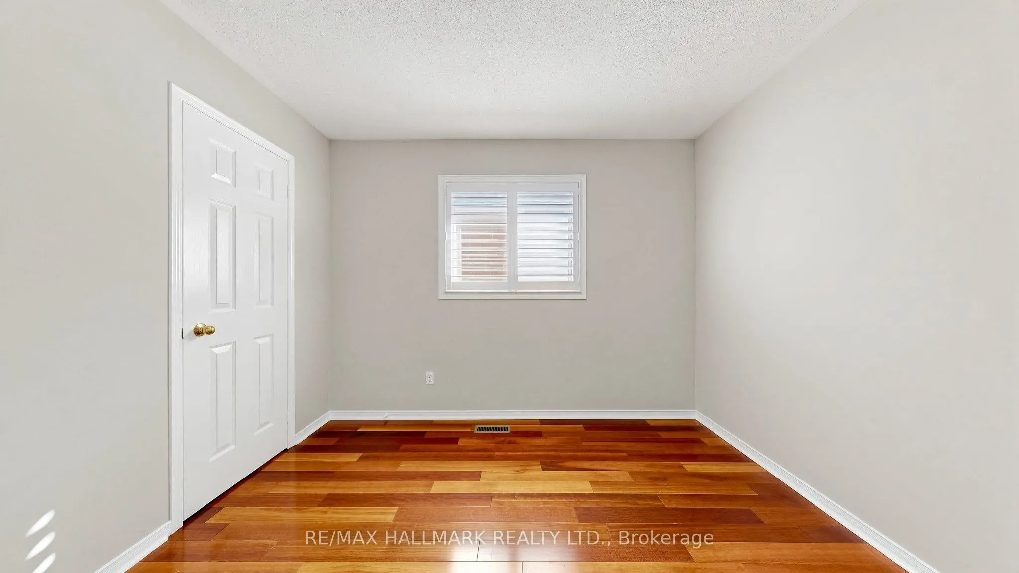 336 St Joan of Arc Avenue