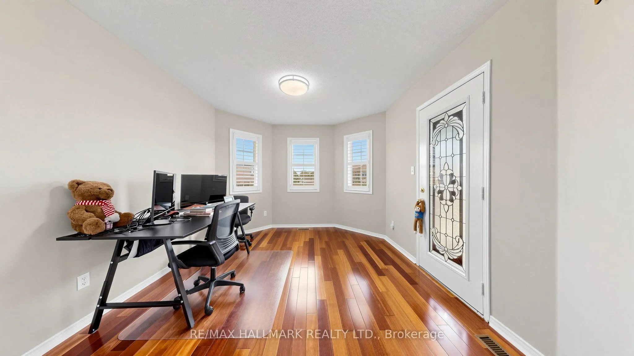 336 St Joan of Arc Avenue