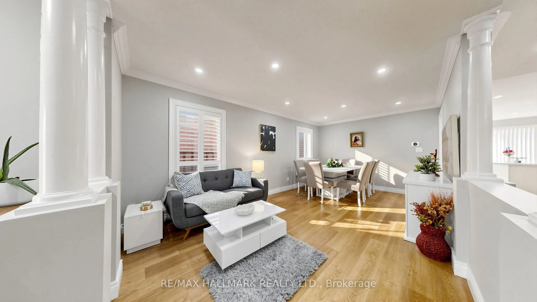 336 St Joan of Arc Avenue