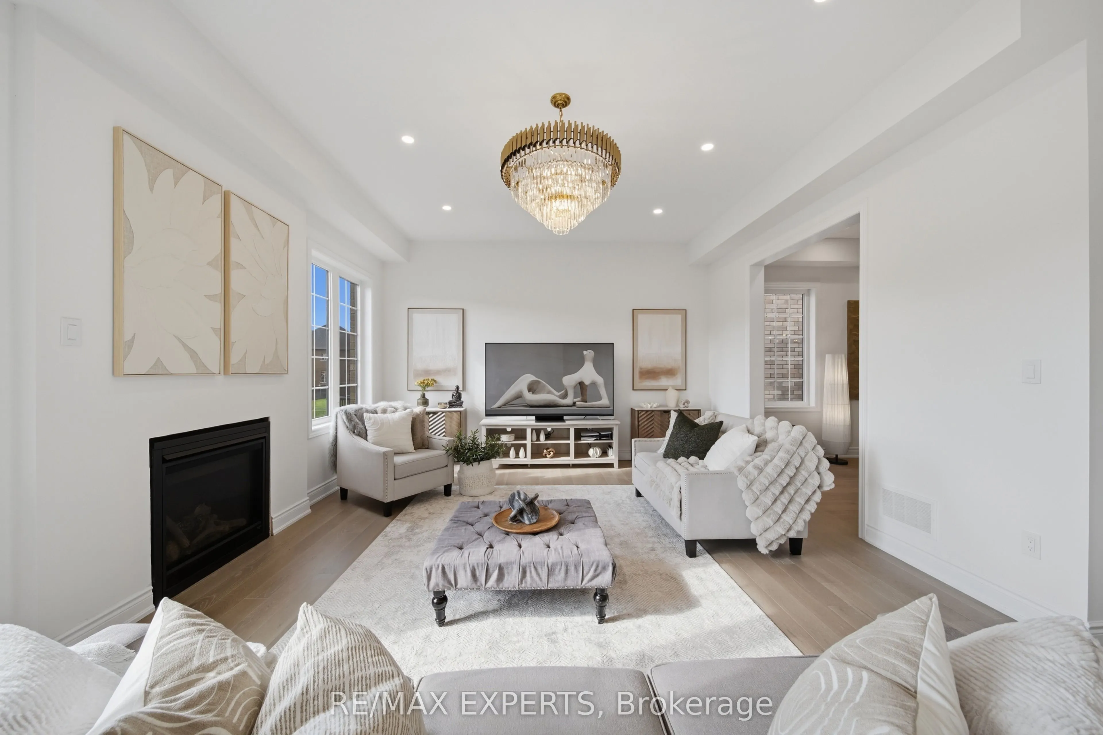 211 Stormont Trail