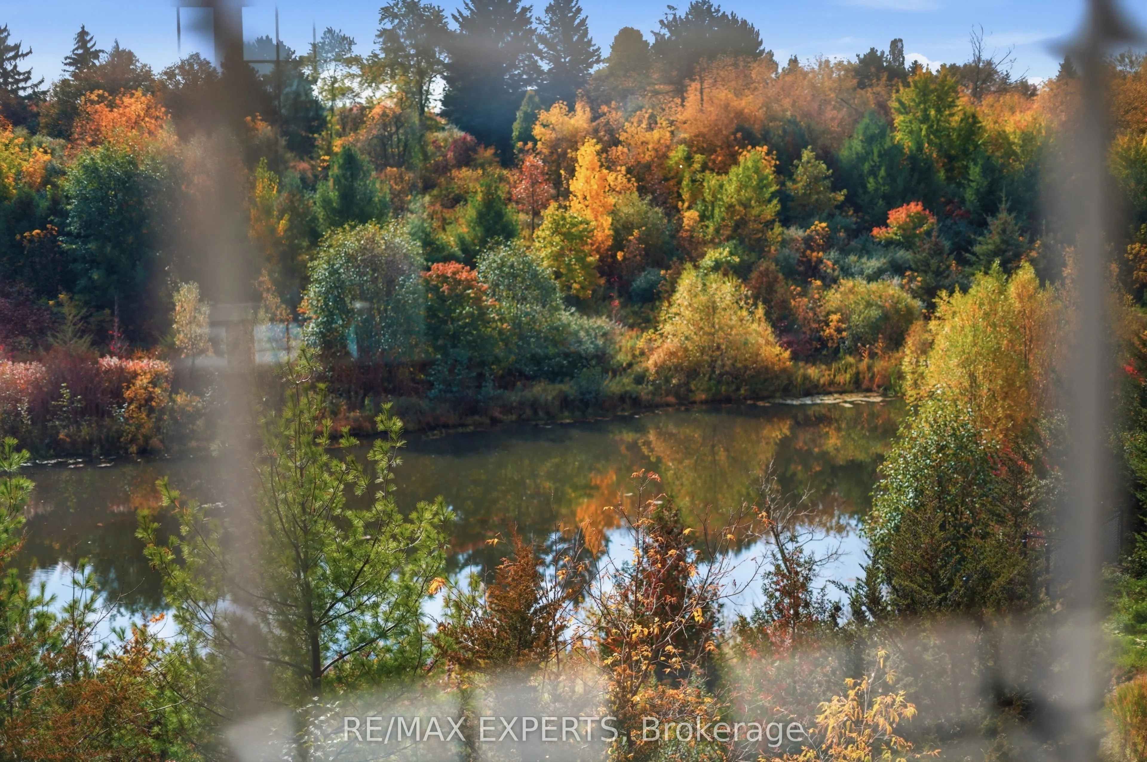 211 Stormont Trail