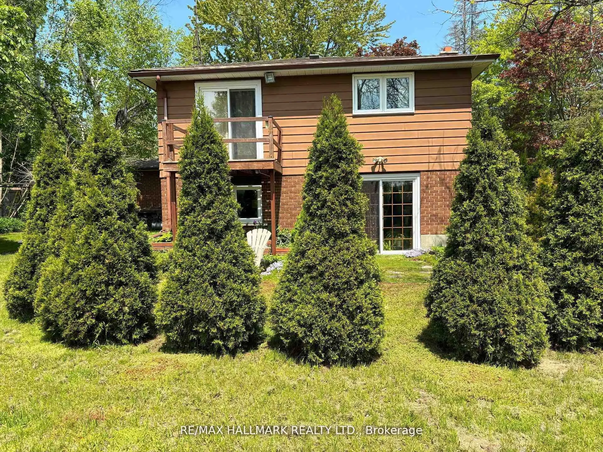 5193 Aurora Road
