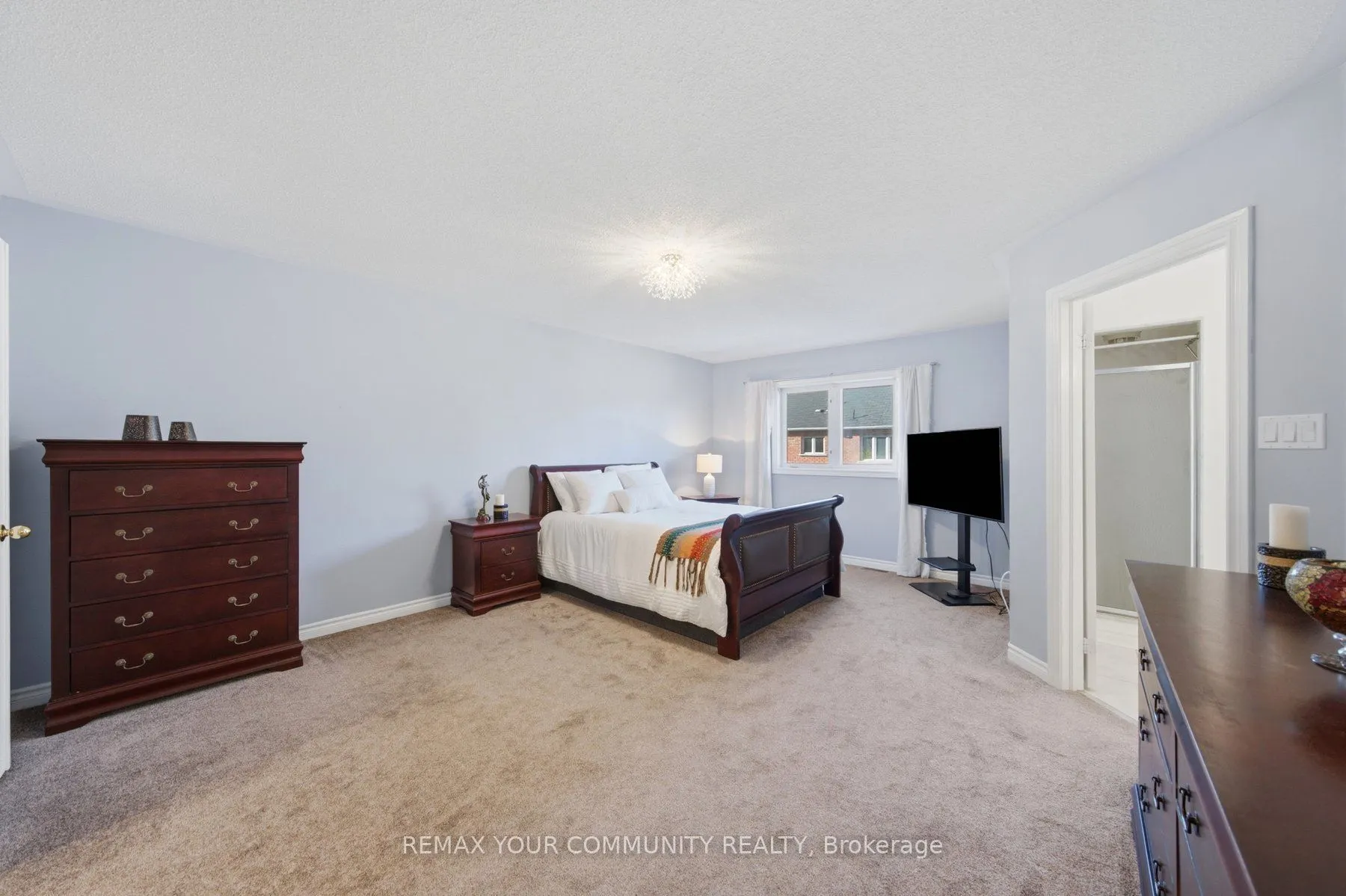 4 Daniel Reaman Crescent