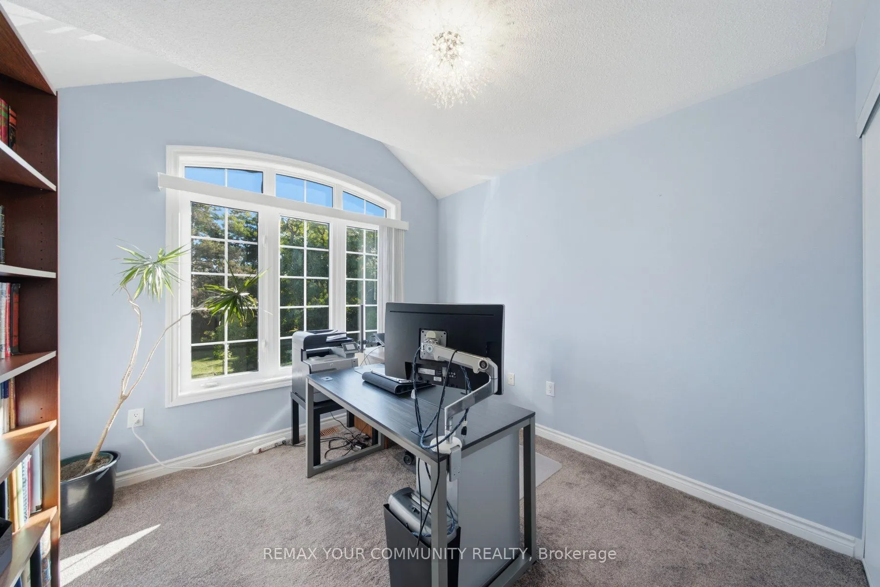 4 Daniel Reaman Crescent