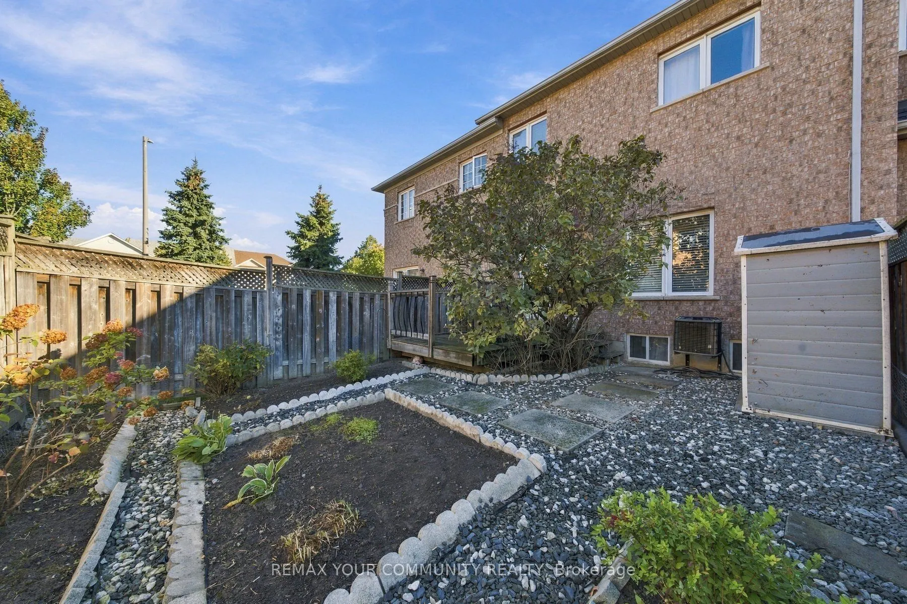 4 Daniel Reaman Crescent