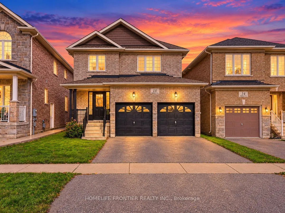 18 Hopkins Crescent