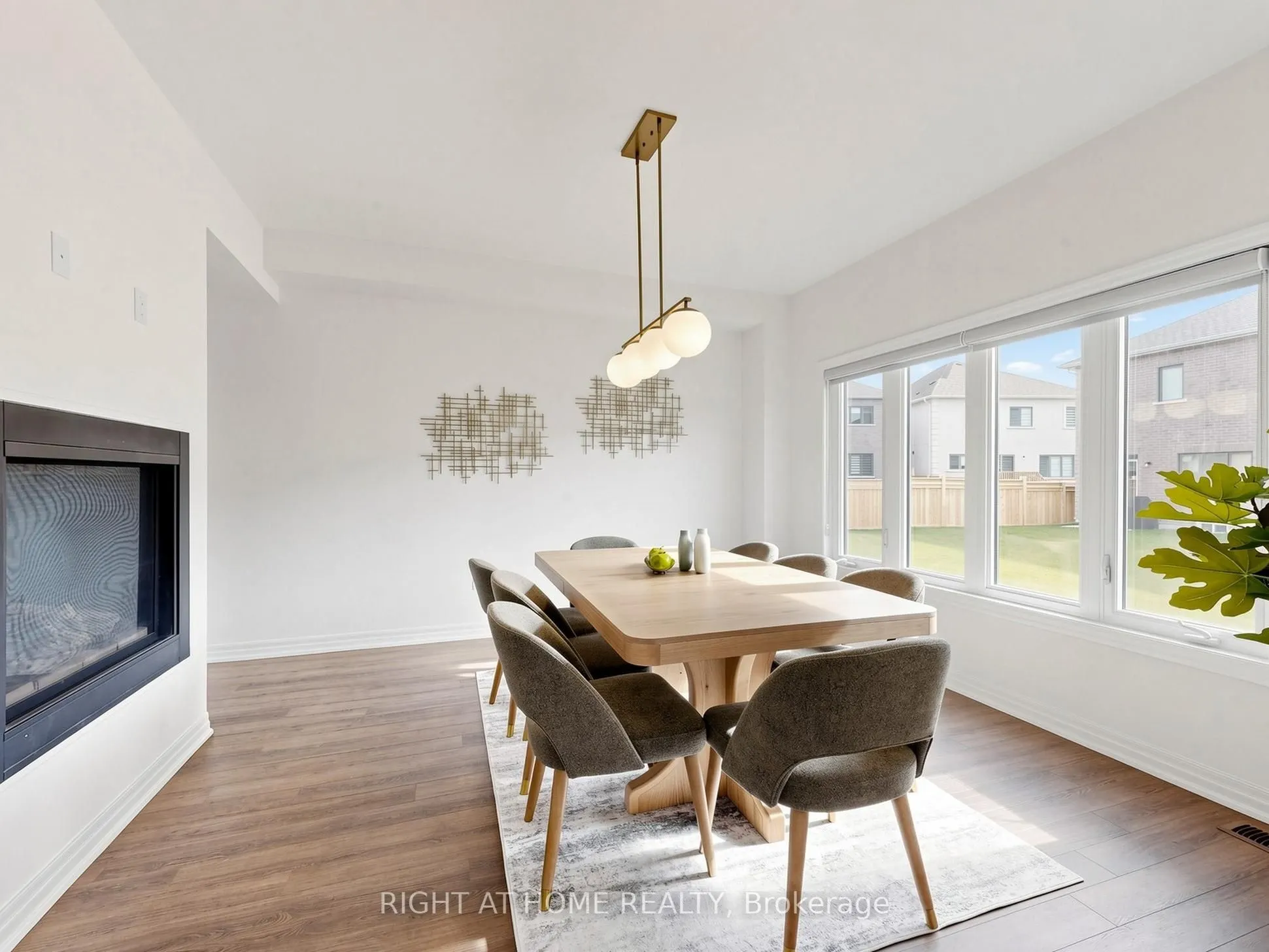 10 George Ellis Drive