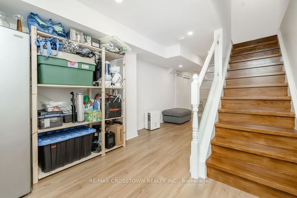 76 Breeze Drive