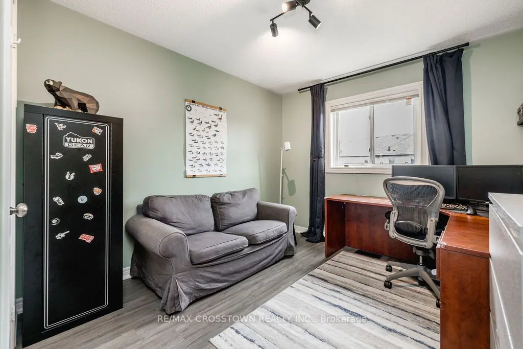 76 Breeze Drive