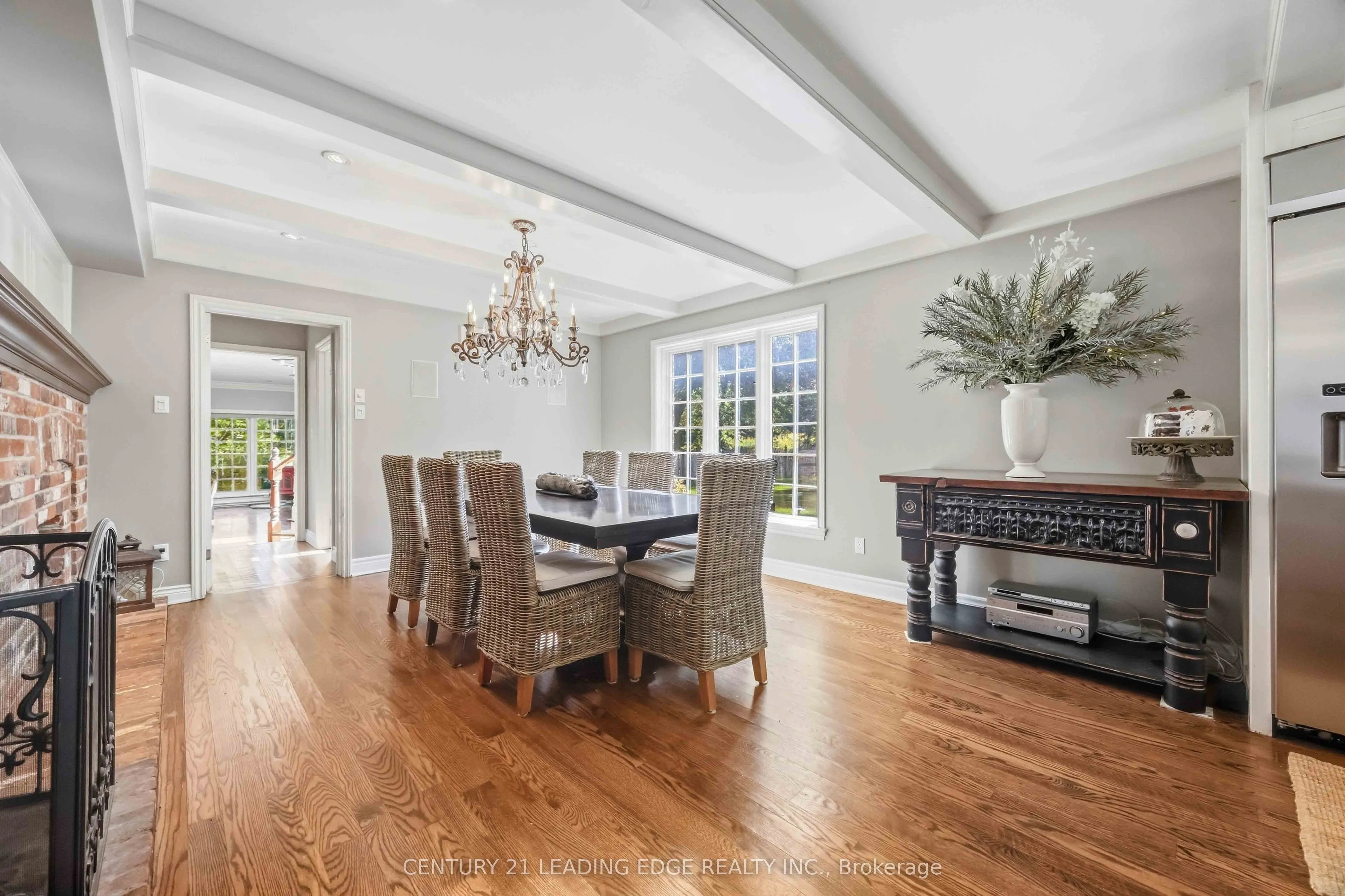 7 Alta Drive
