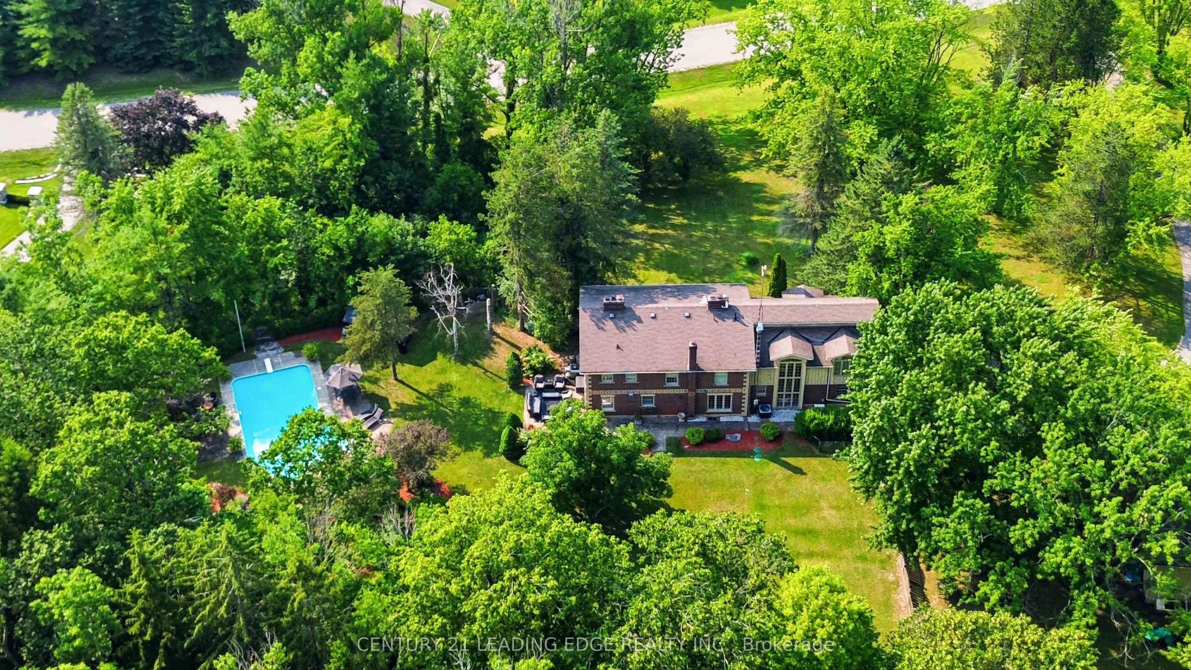 7 Alta Drive