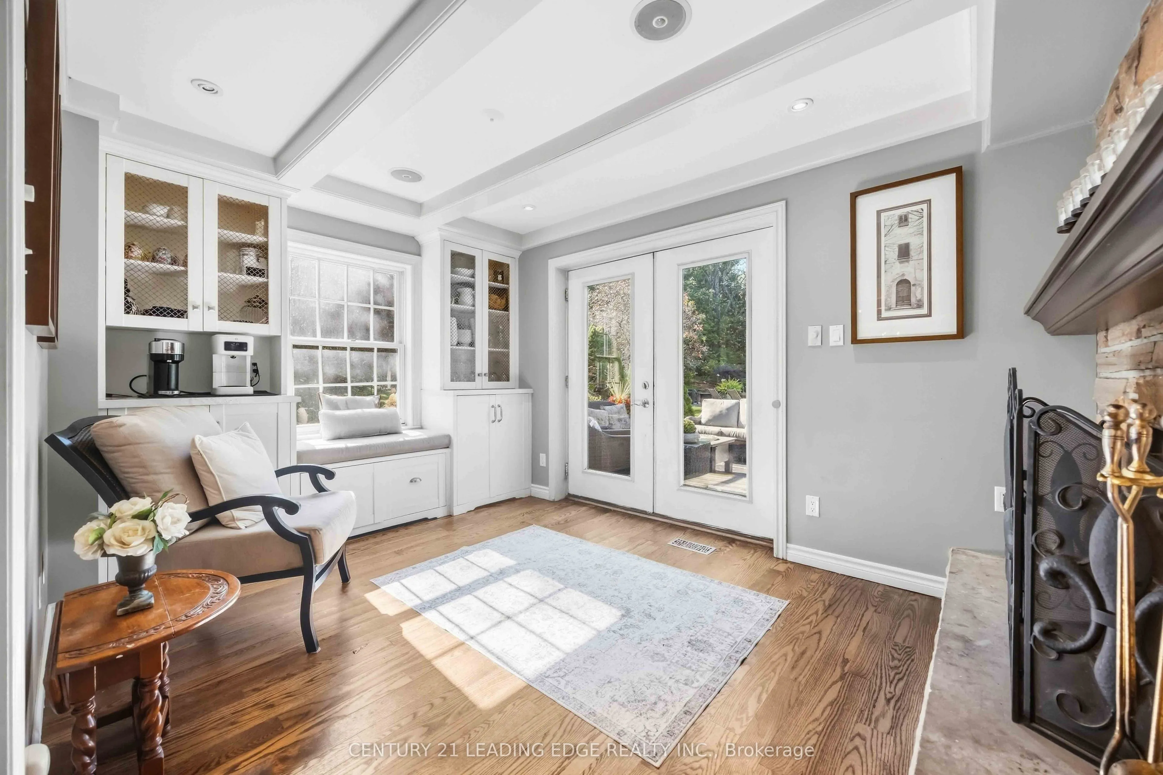7 Alta Drive