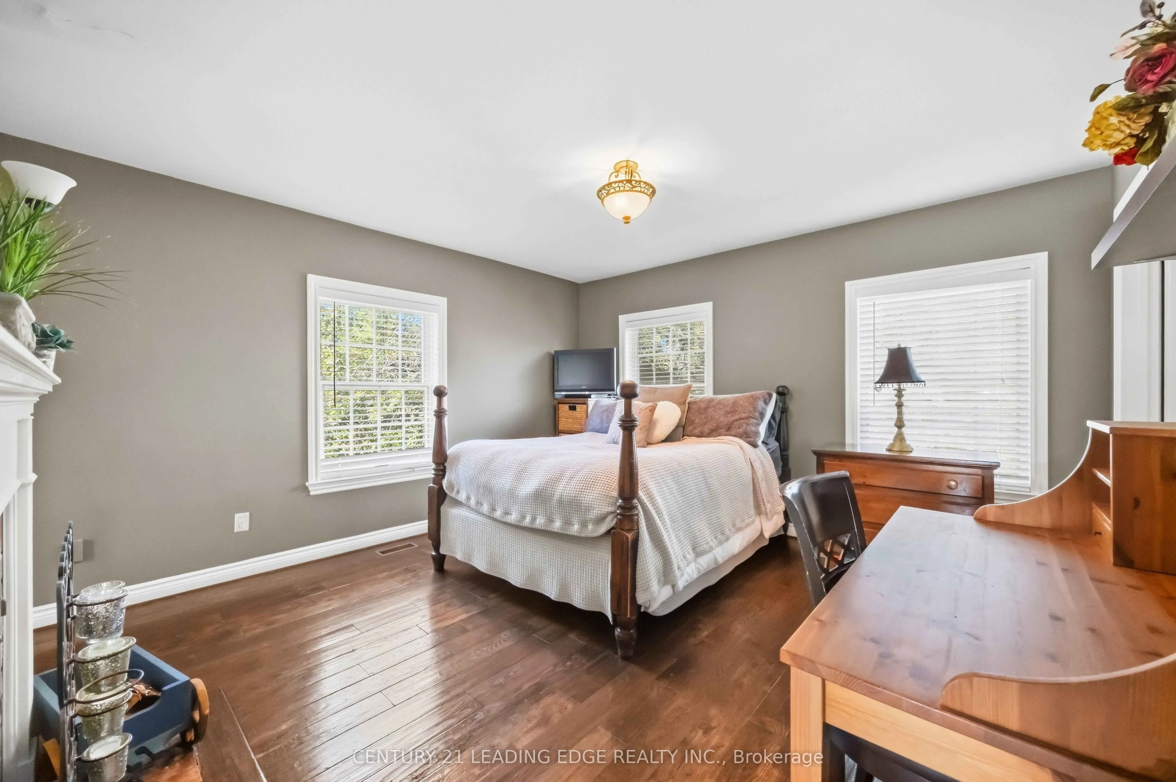 7 Alta Drive