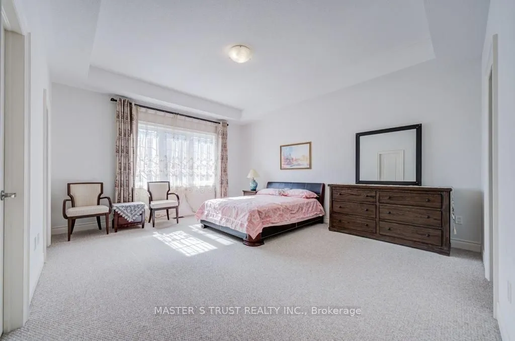 57 Tupling Street