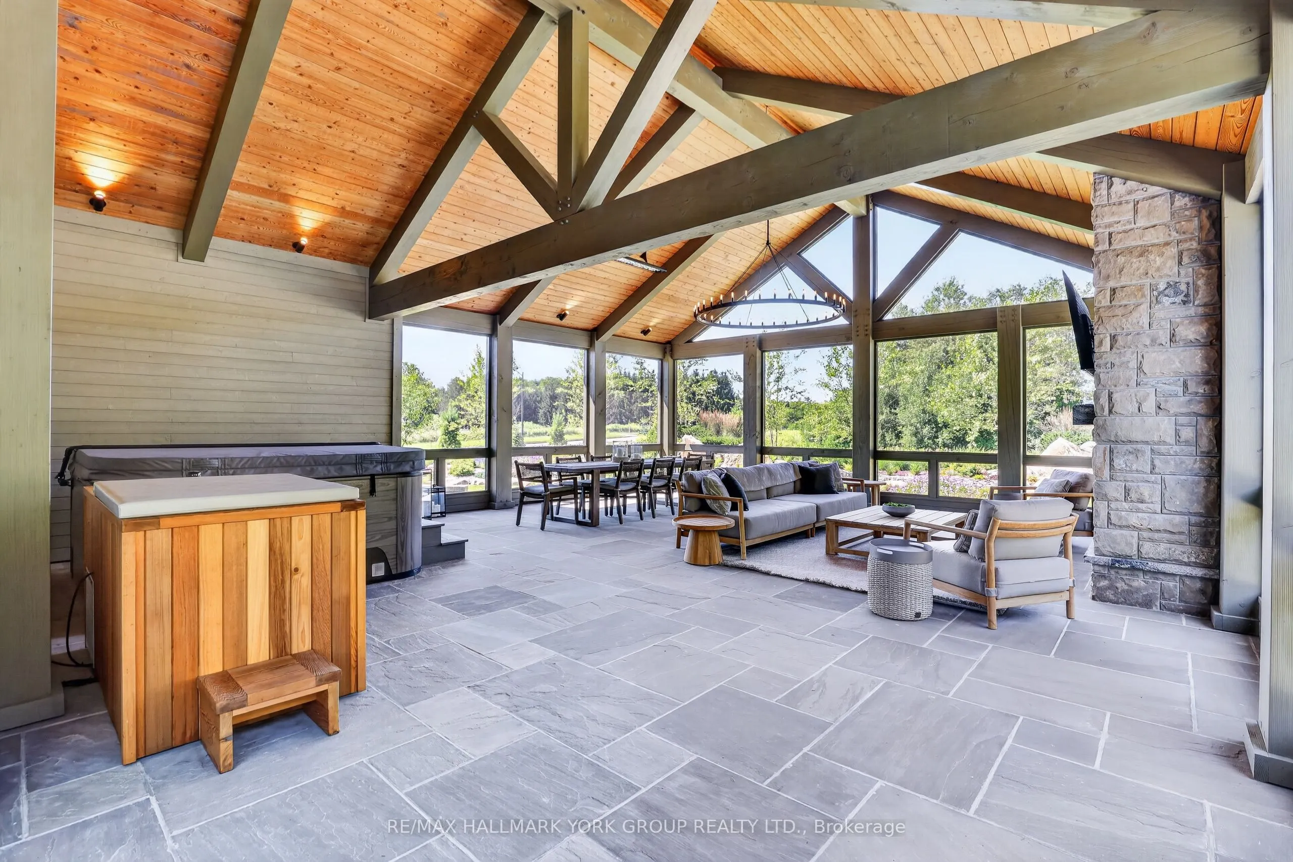 13 Newton Reed Crescent