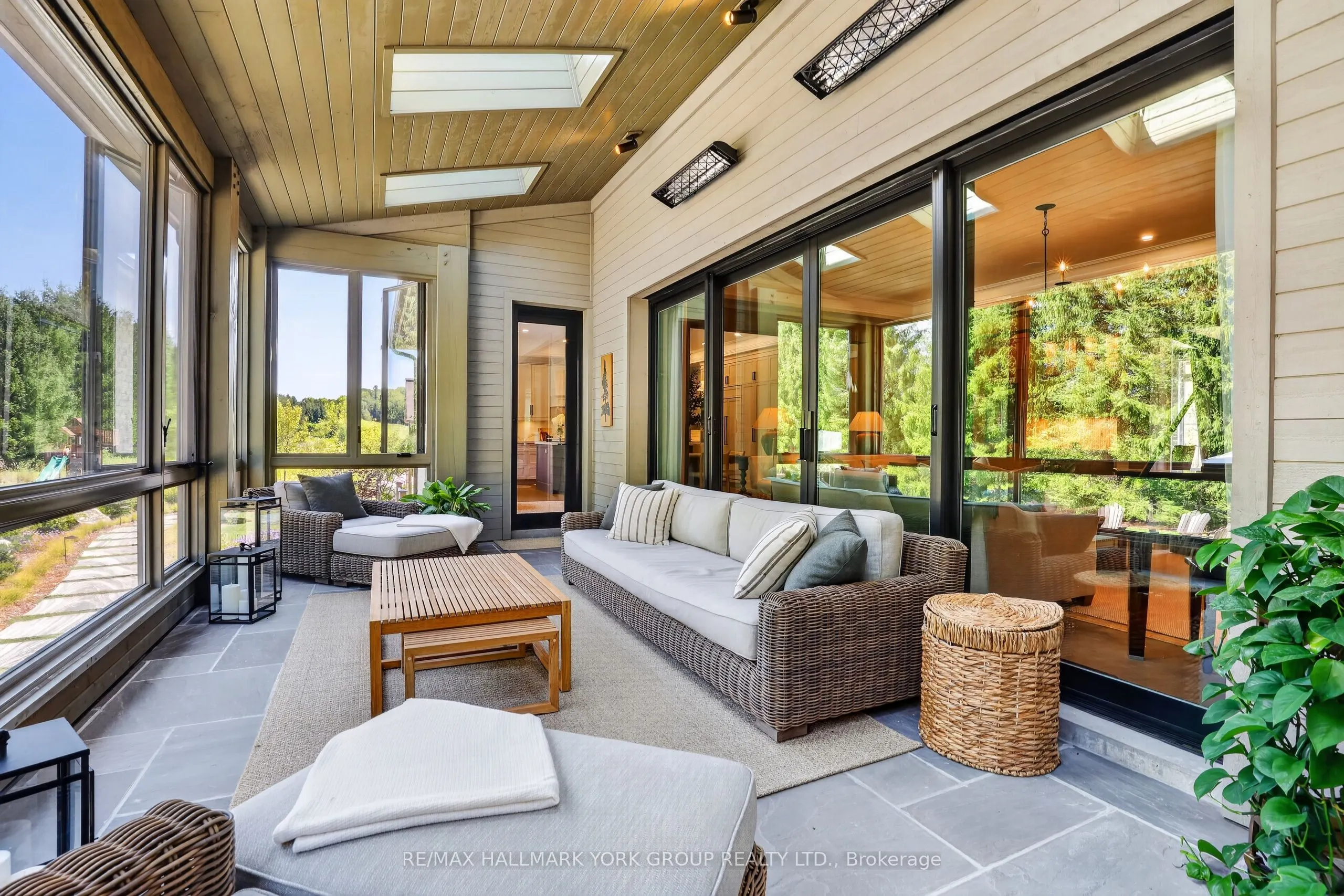 13 Newton Reed Crescent