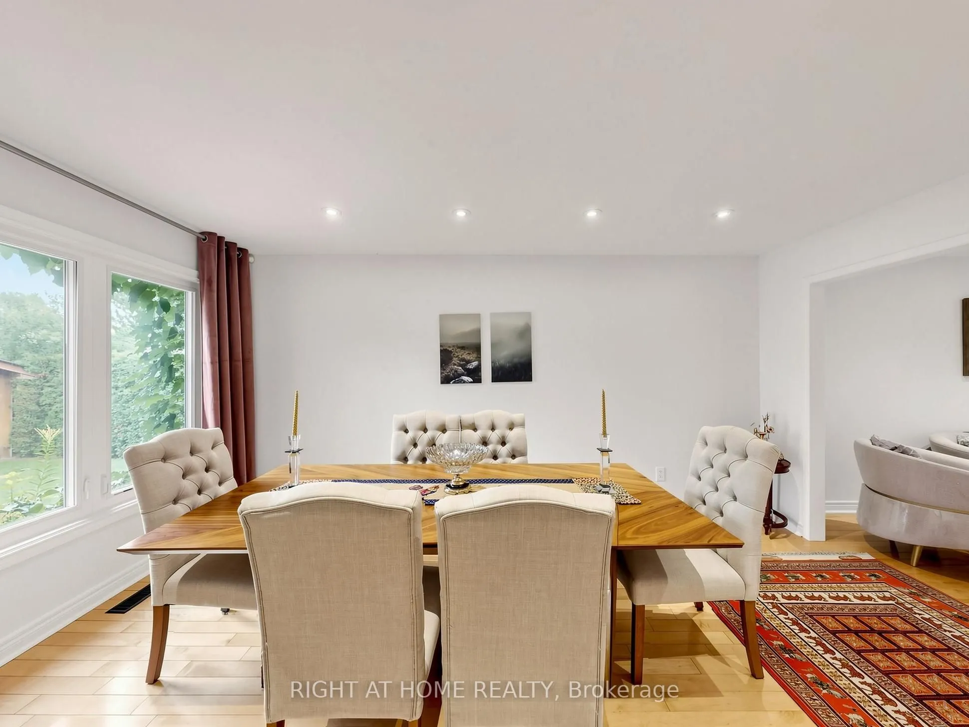 43 Topham Crescent