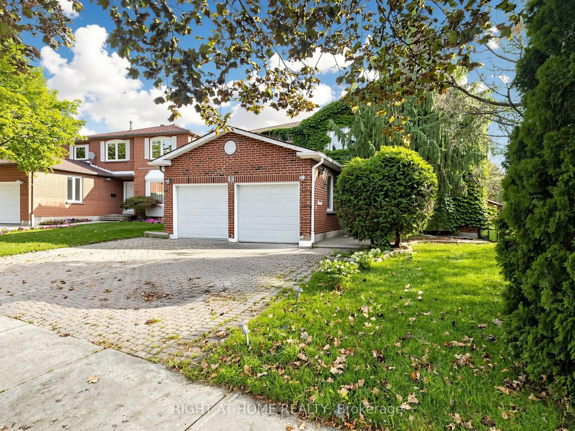 43 Topham Crescent