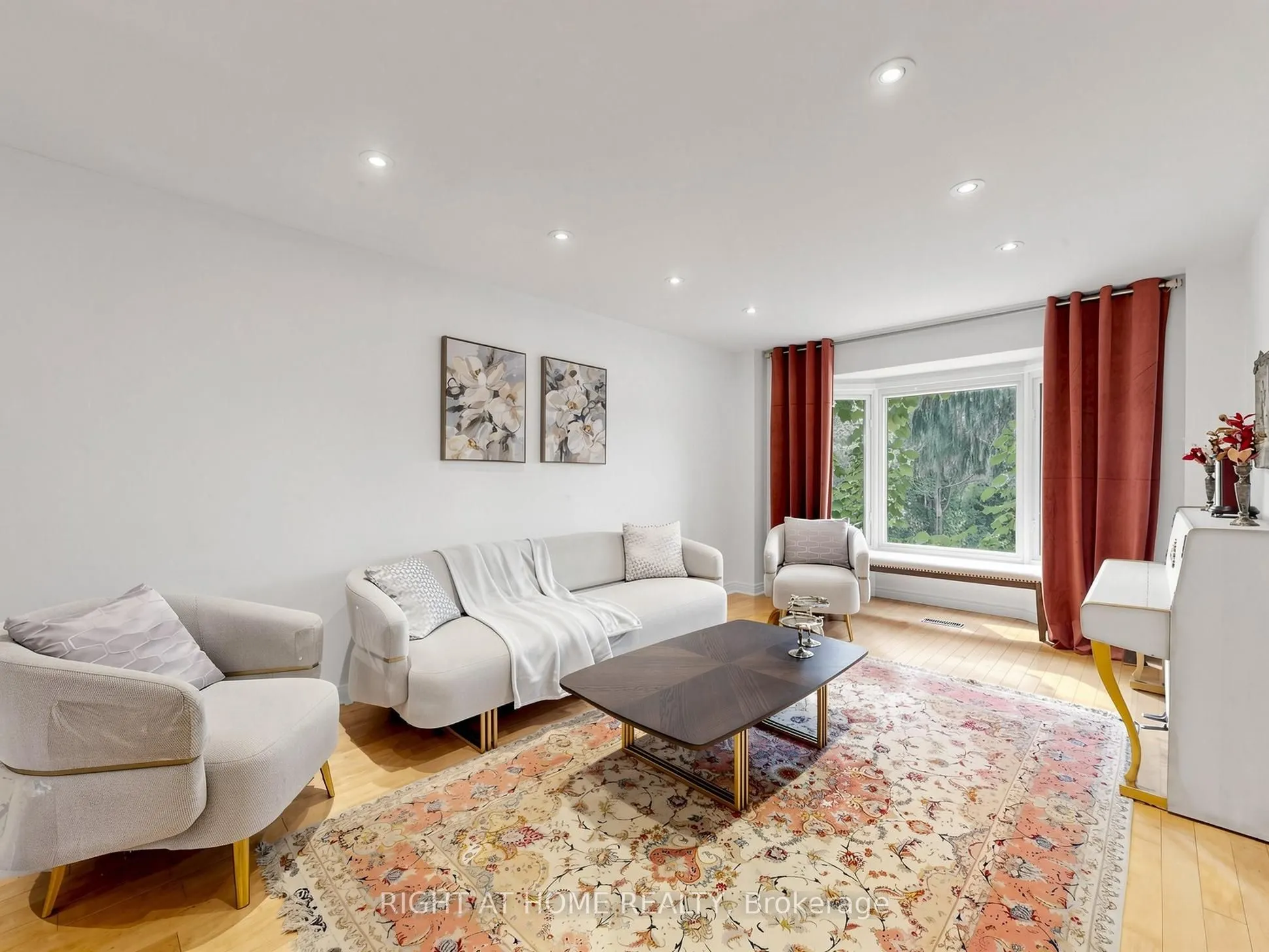 43 Topham Crescent
