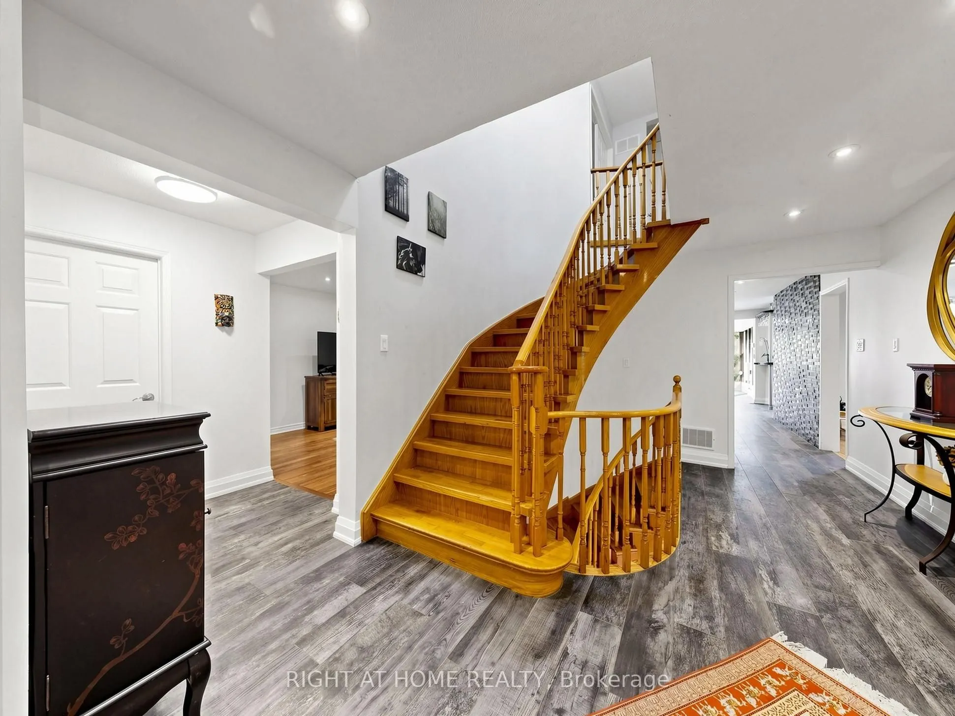 43 Topham Crescent