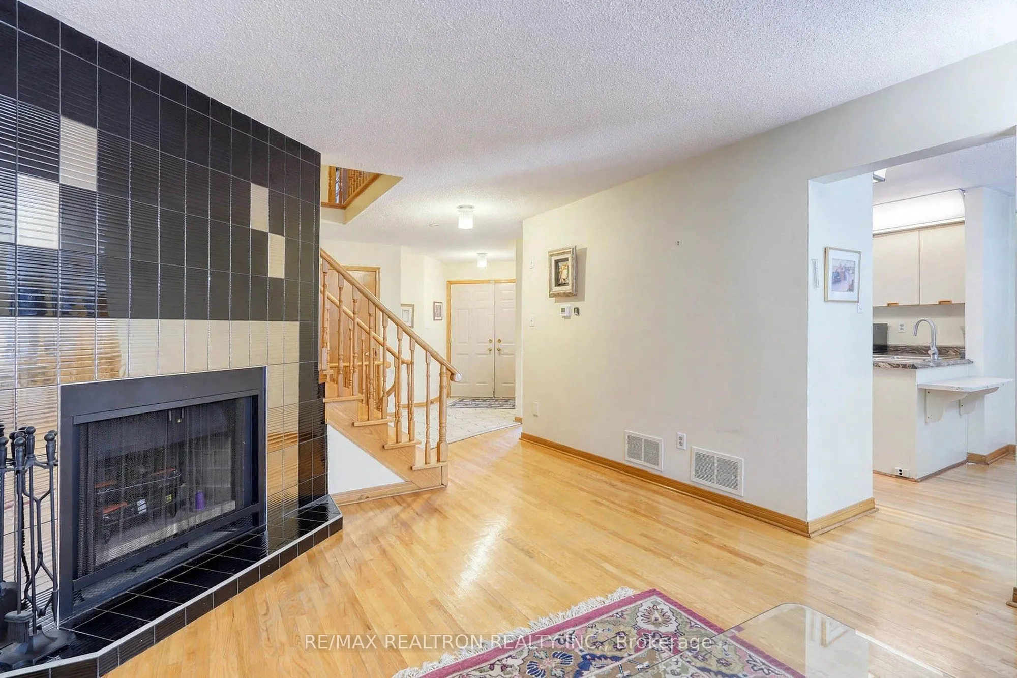 38 Kimbergate Way