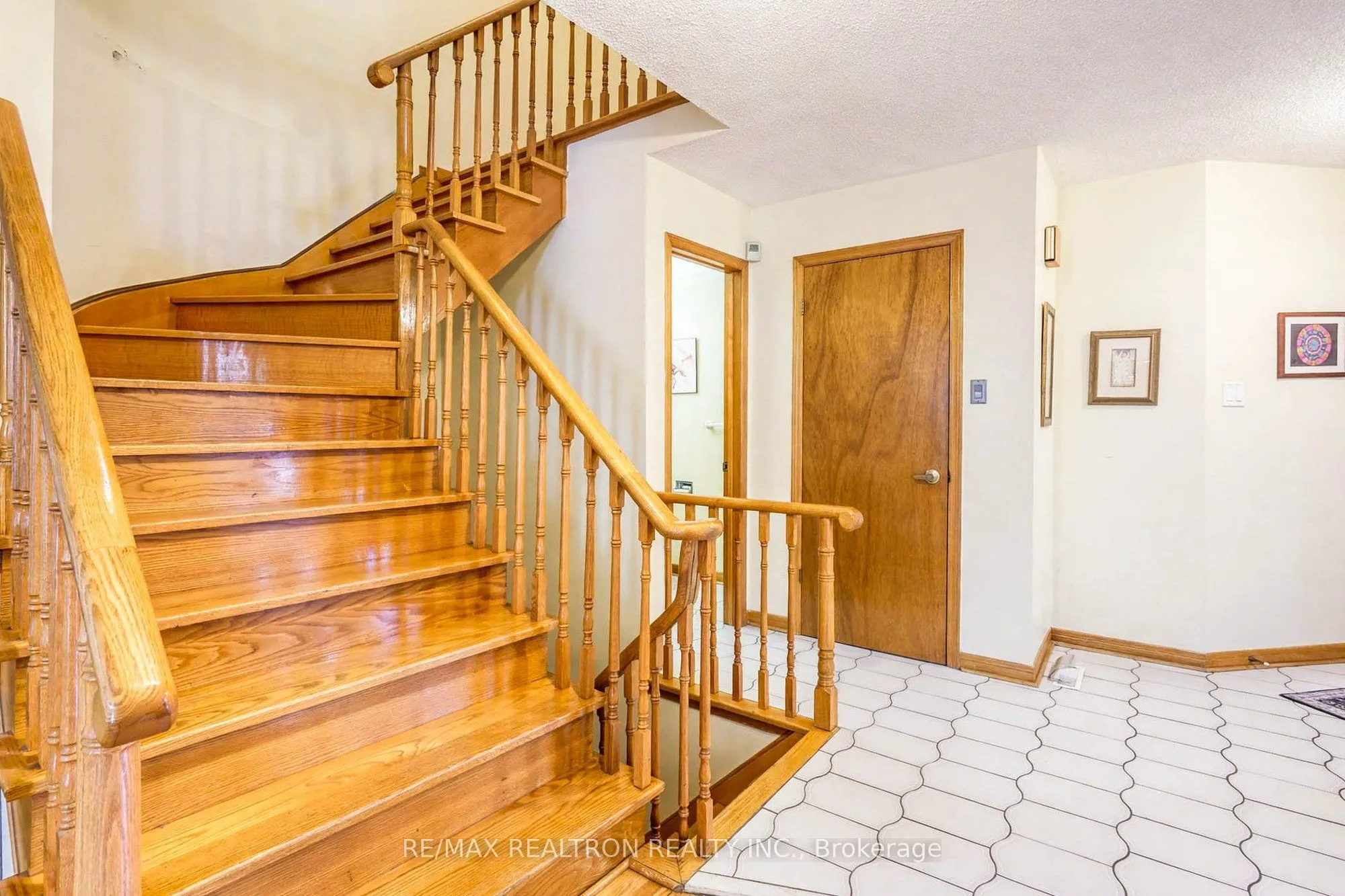 38 Kimbergate Way