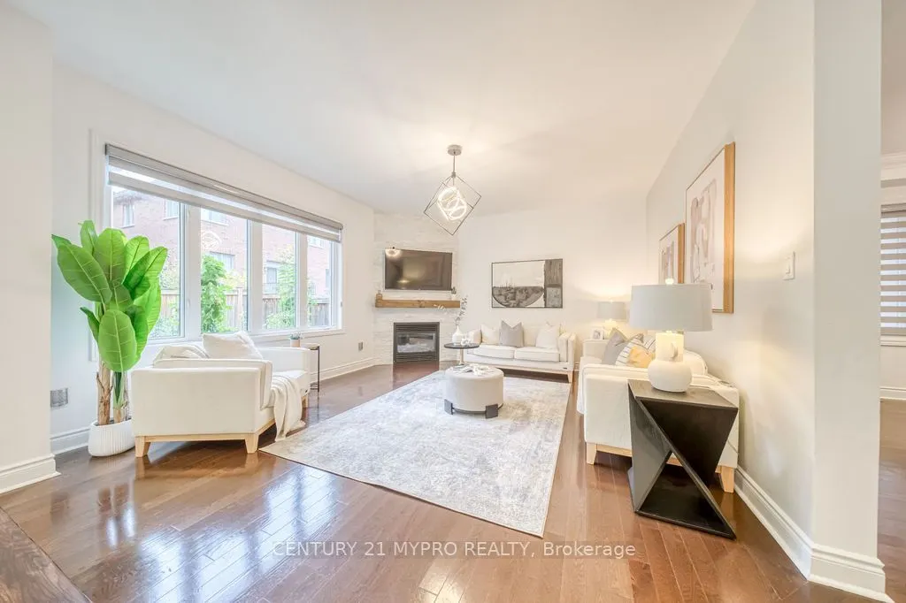 1032 Wilbur Pipher Circle