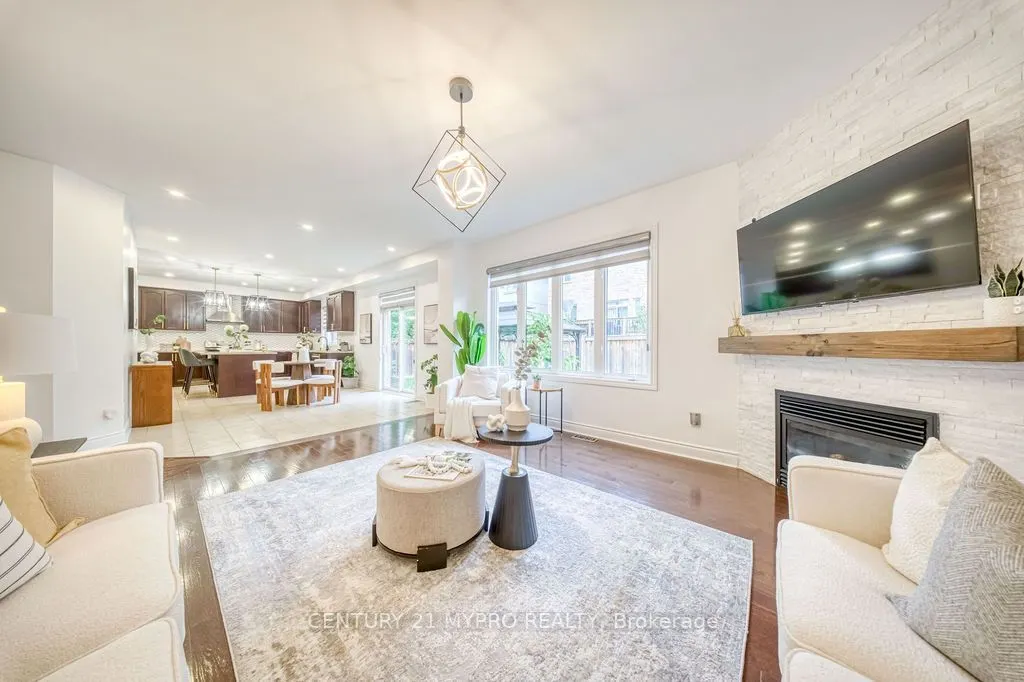 1032 Wilbur Pipher Circle