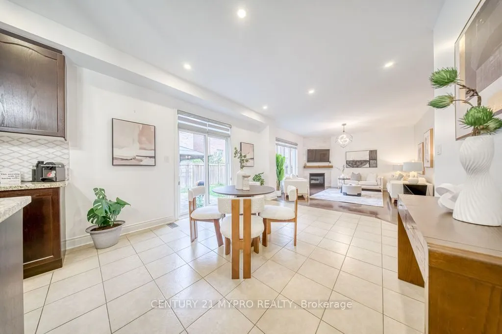 1032 Wilbur Pipher Circle