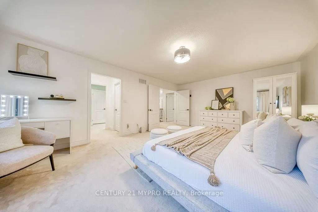 1032 Wilbur Pipher Circle