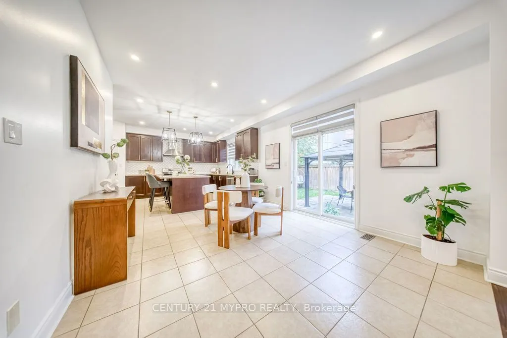 1032 Wilbur Pipher Circle