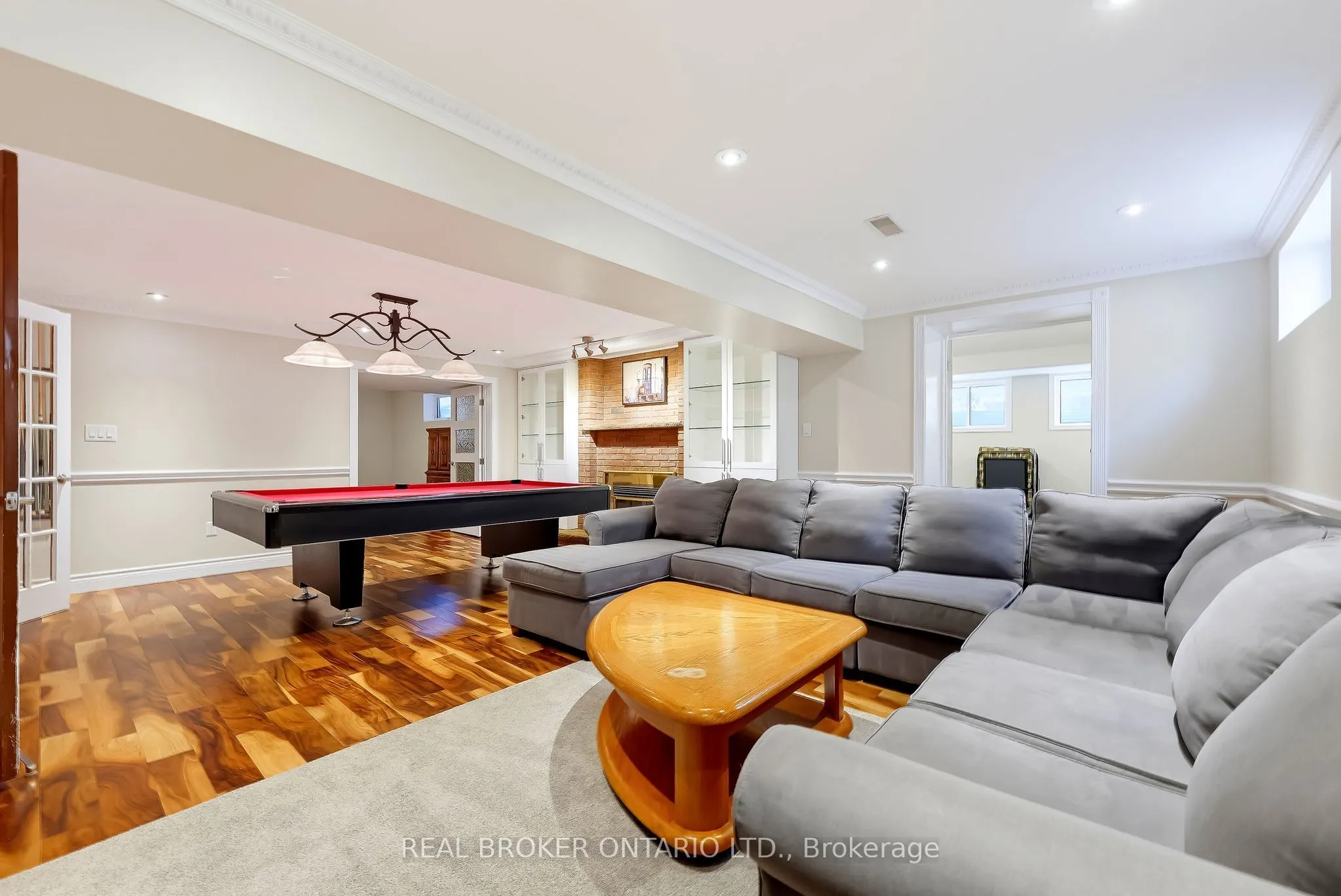 96 Munro Crescent