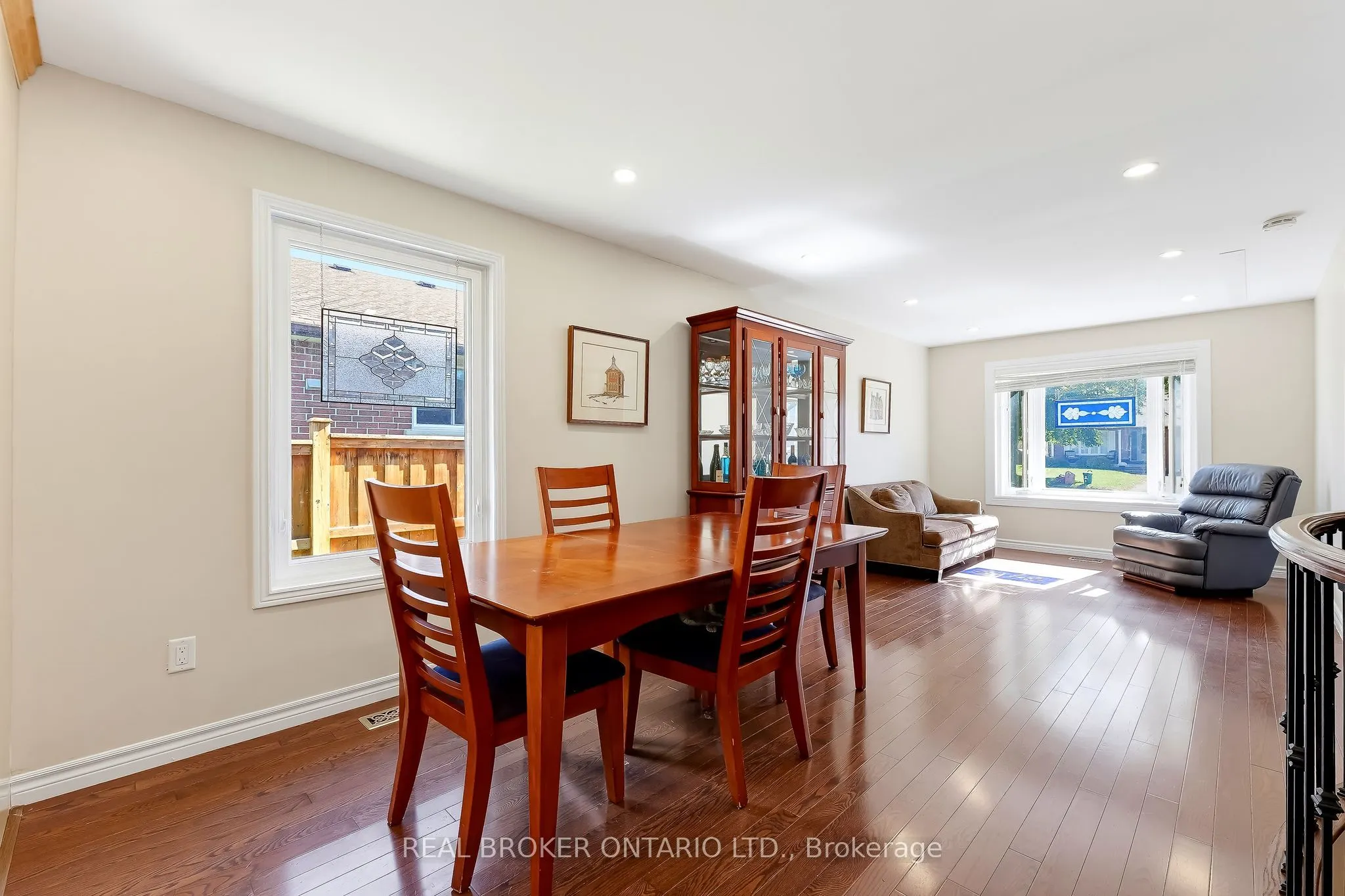 96 Munro Crescent