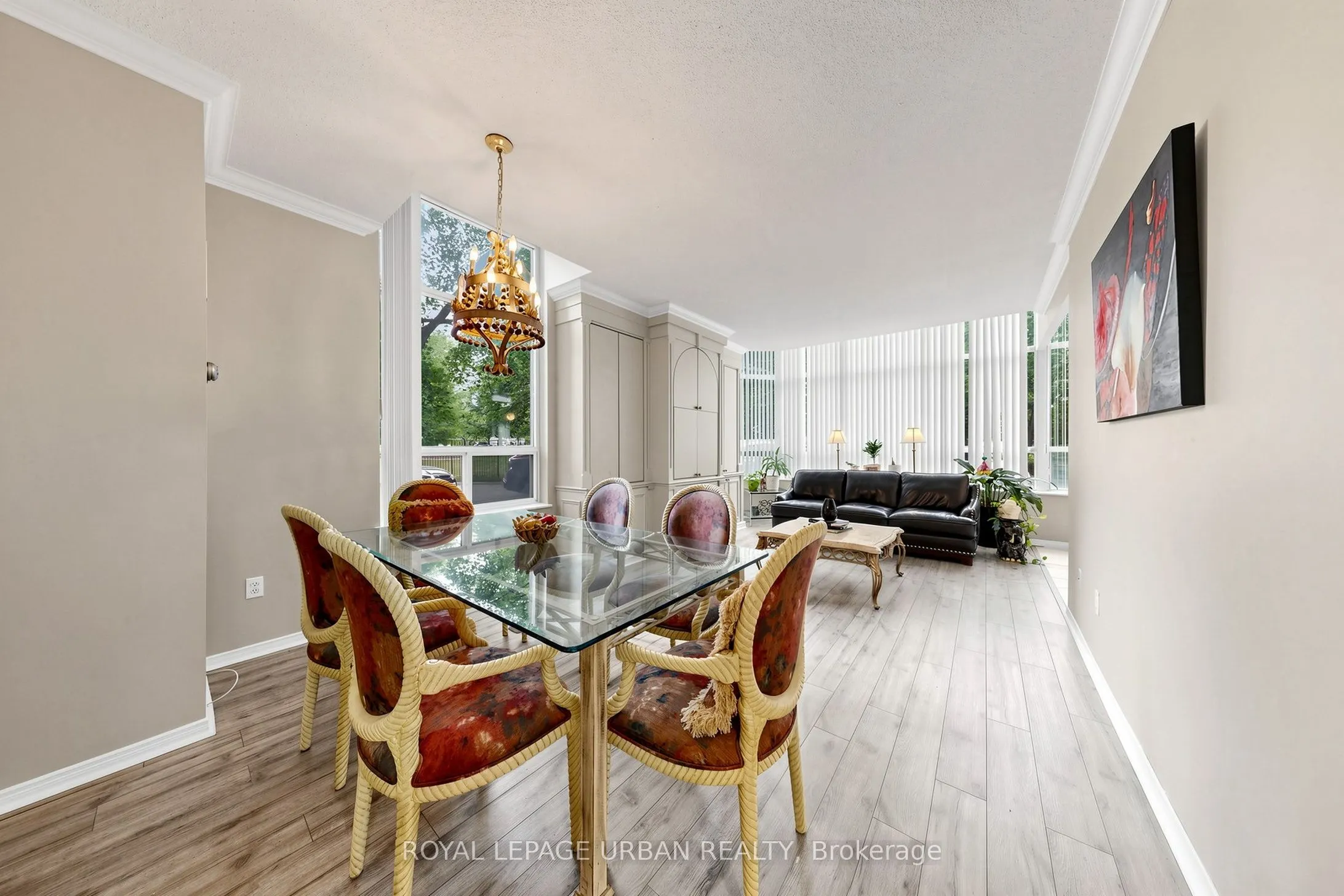 11 Townsgate Drive #110