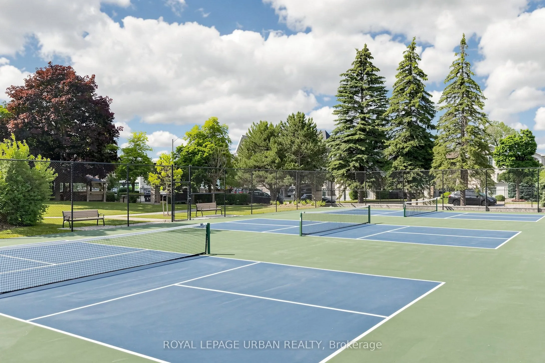 11 Townsgate Drive #110