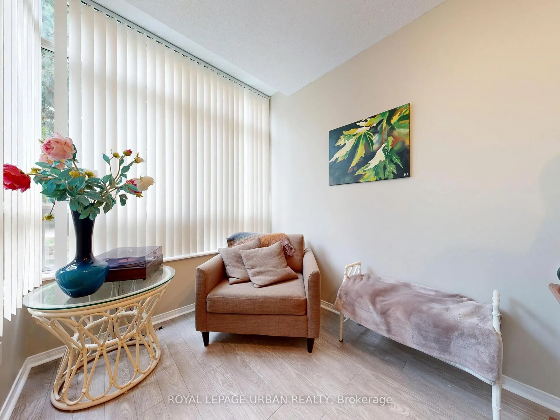 11 Townsgate Drive #110