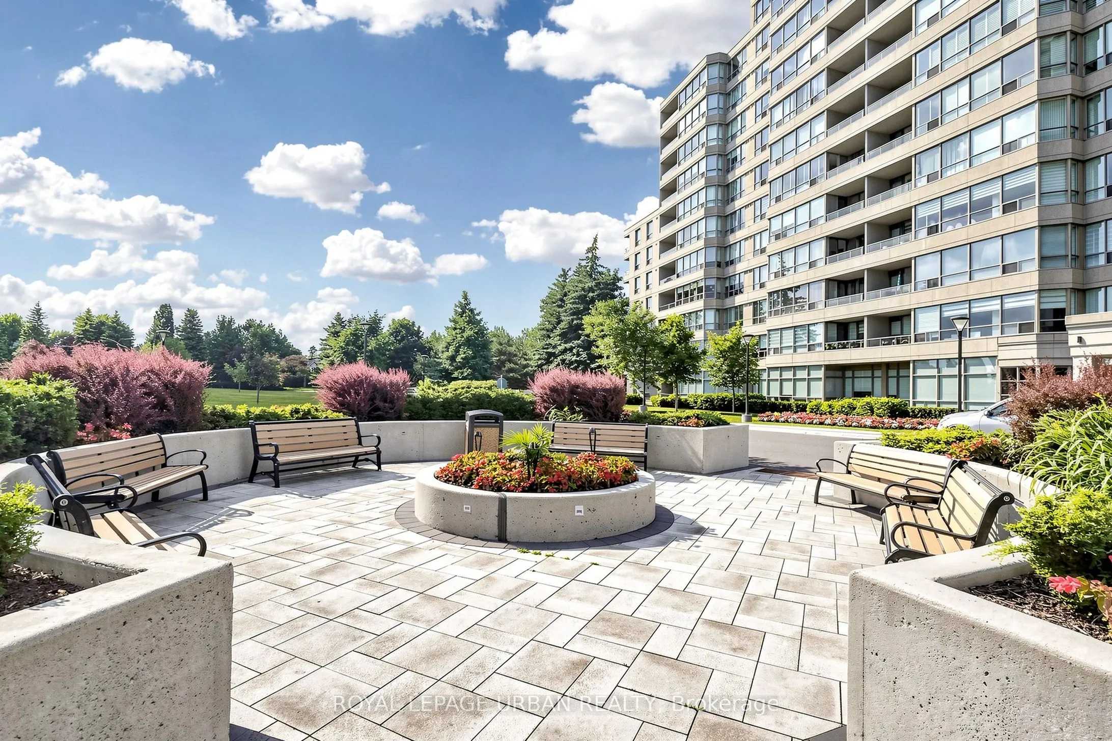 11 Townsgate Drive #110