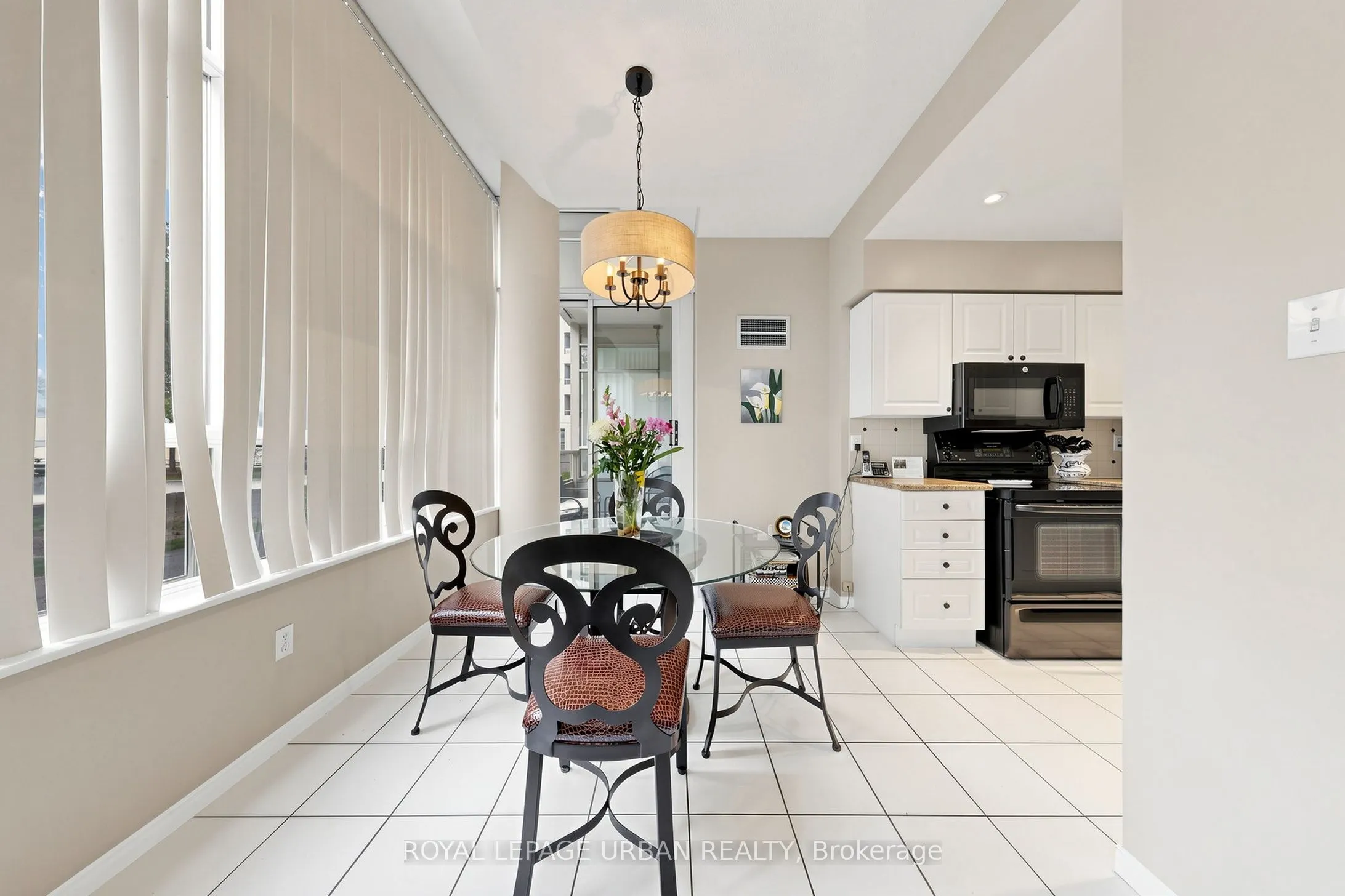 11 Townsgate Drive #110