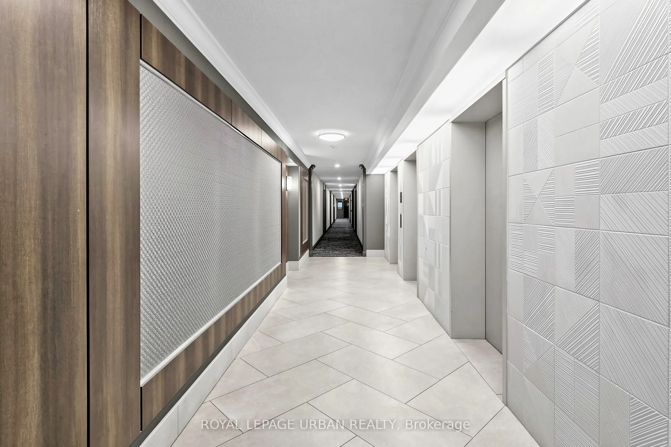 11 Townsgate Drive #110