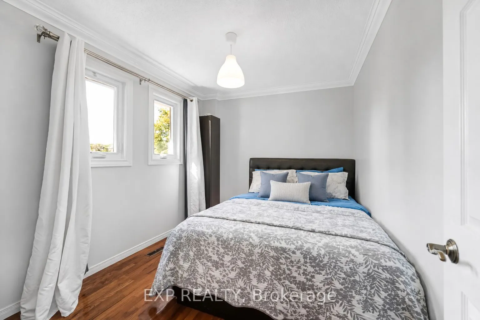 515 London Road