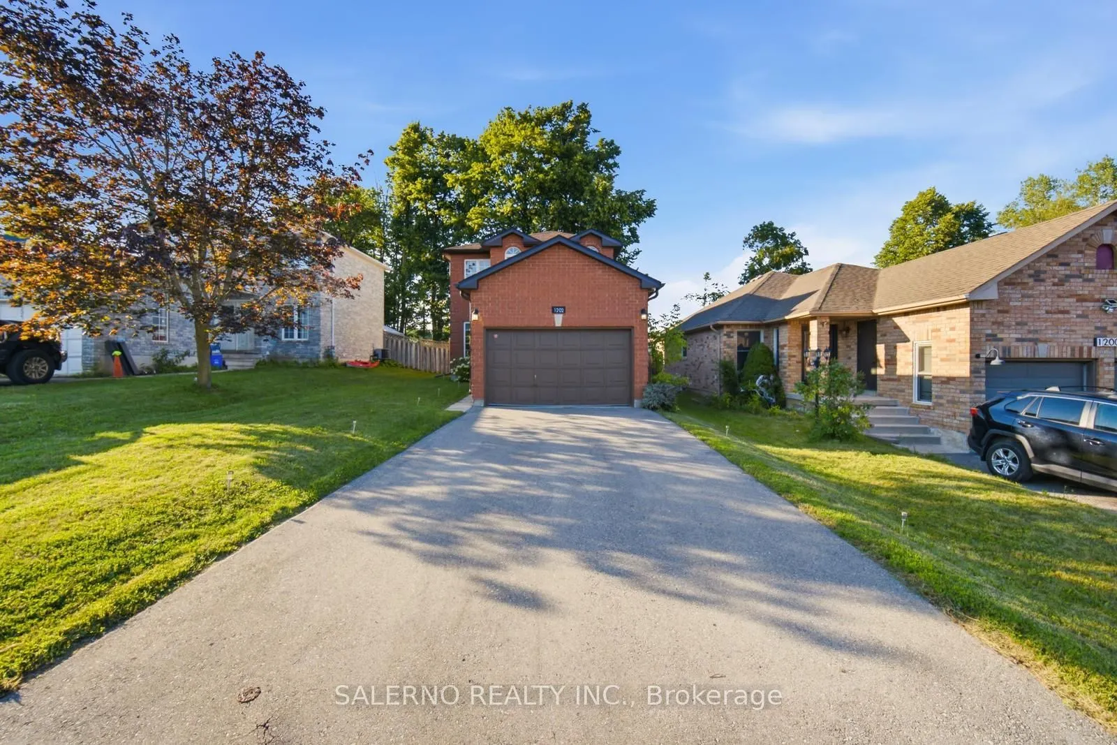 1202 Leslie Drive
