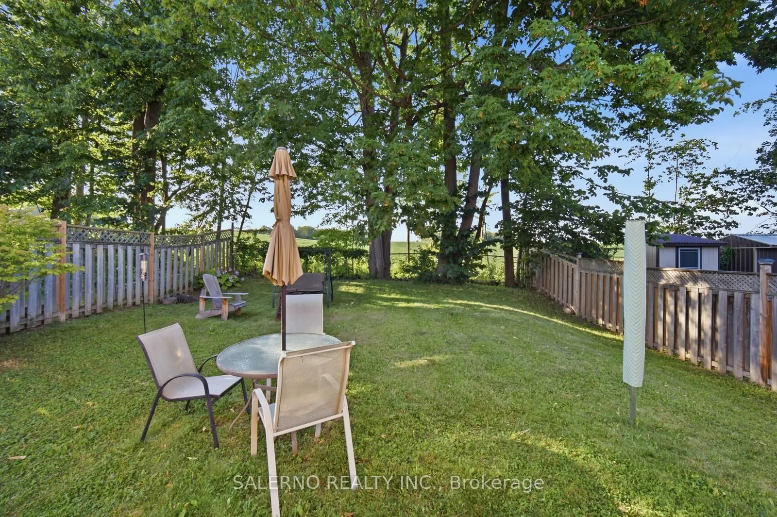 1202 Leslie Drive
